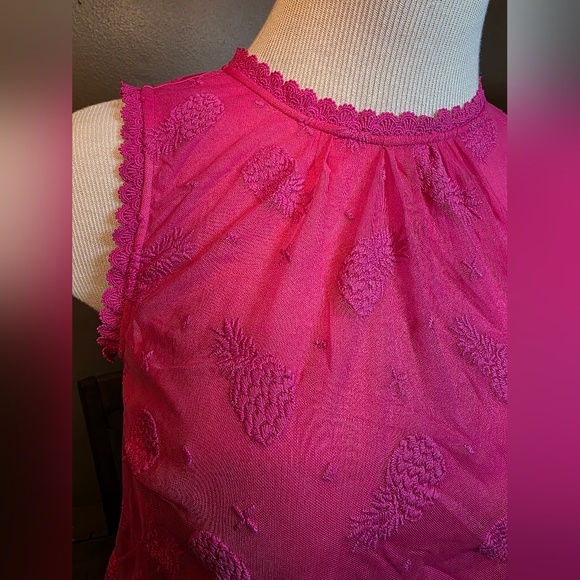 Torrid Ruffle Mock Neck Tank w/ Pineapple print Size L Pink - Picture 3 of 8